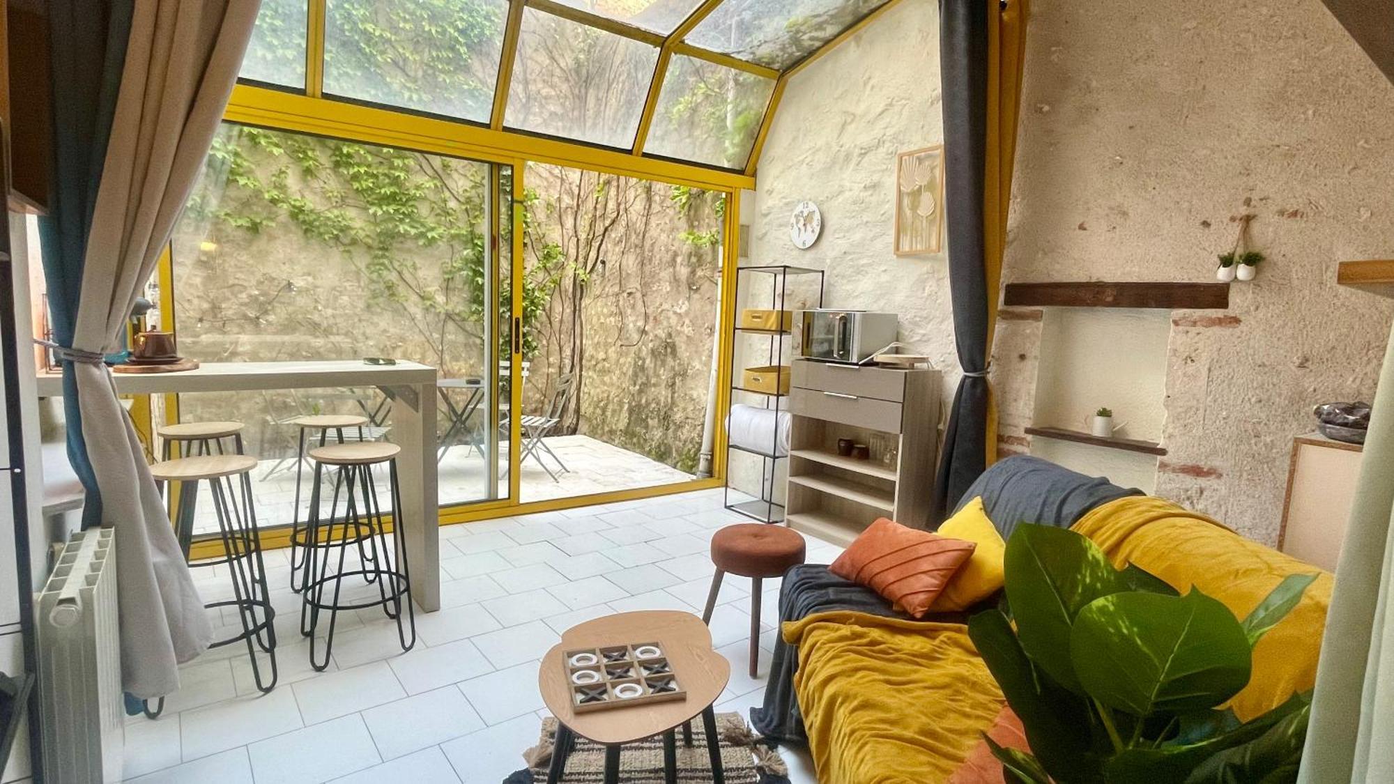 Studio Cosy Hypercentre Terrasse Blois Exterior photo